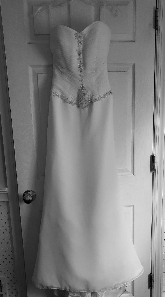 Jacquelin Exclusive Bridal Gown #RN109927